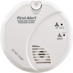 First Alert CO2 & Smoke Alarm Manual Image