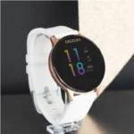 OOZOO Q00110 Smartwatch Manual Thumb